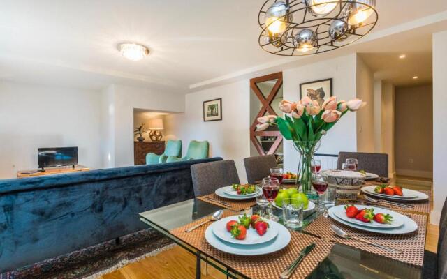 Cathedral Luxury and Spacious