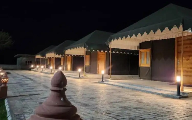 Roop Garh Palace