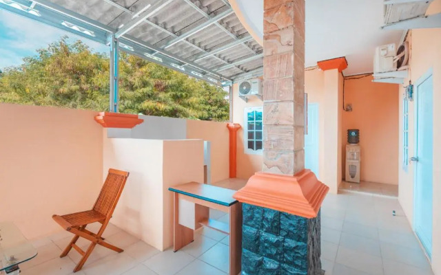 OYO 3132 Mahkota Sivali