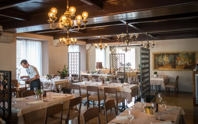 Postojna Cave Rooms & Apartments Proteus