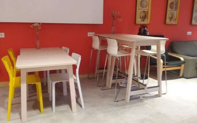 Albergue Milladoiro - Hostel
