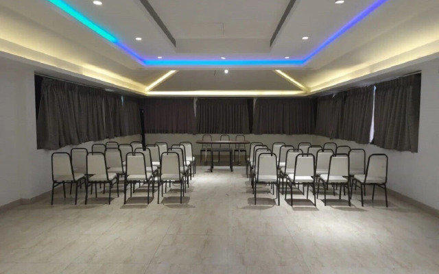 Rainbow Hotels & Service Apartments