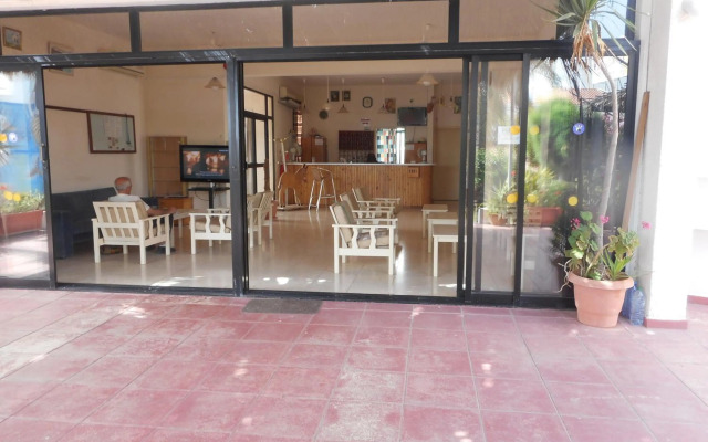 Kkaras Hotel