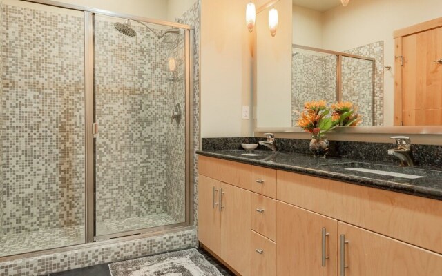 Solstice at Mammoth Lakes