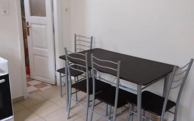 Hermes Apartment -1