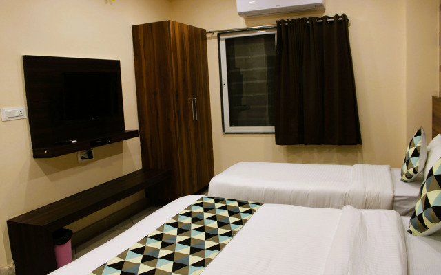 Maruti Group of Hotels - Hotel Shri Naman