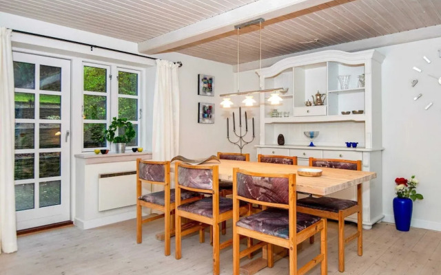 6 Person Holiday Home in Grenaa