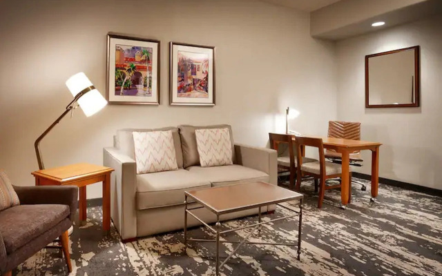 Embassy Suites Tucson - Paloma Village