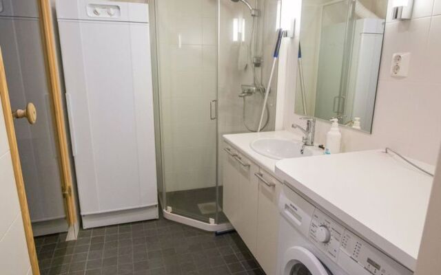 Nordic chalet 9102