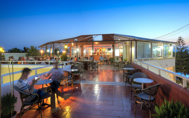 Corali Hotel