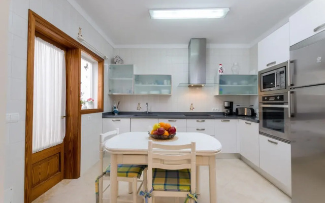 Charming Apartment in Can Picafort