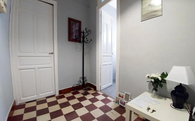 Apartamento Plaza de Doña Elvira 8