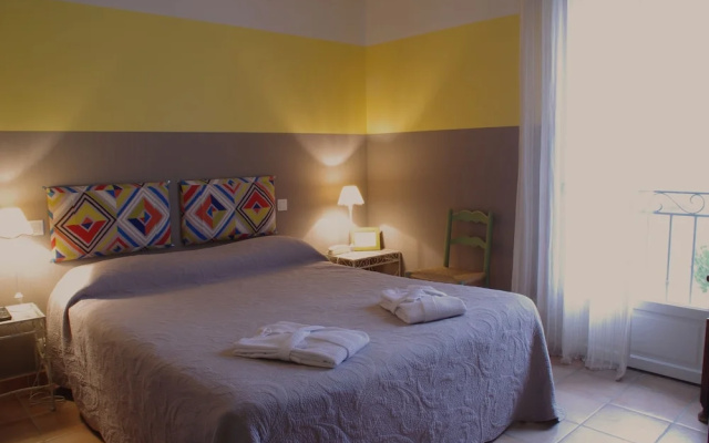 Hôtel La Bastide d'Iris