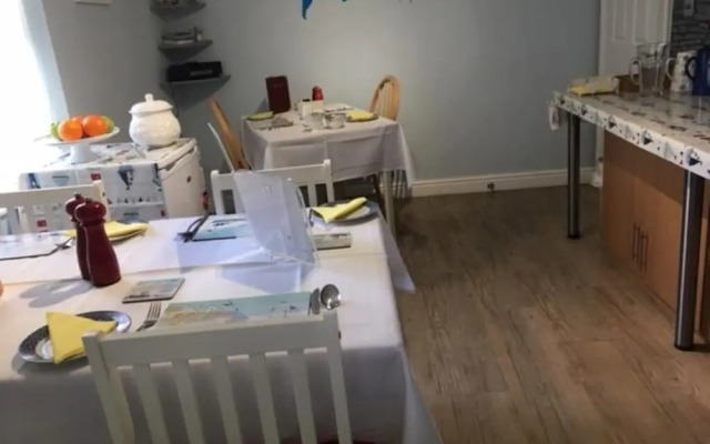 Treviglos Lodge Bed  Breakfast