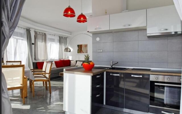 Nice Beach Apartments for 3 Adults
