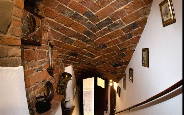 Antica Dimora Stay in Langa Like at Home