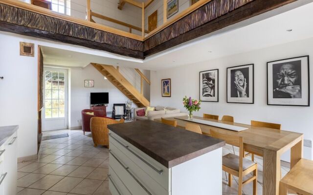 Holiday Home With Beautiful Views