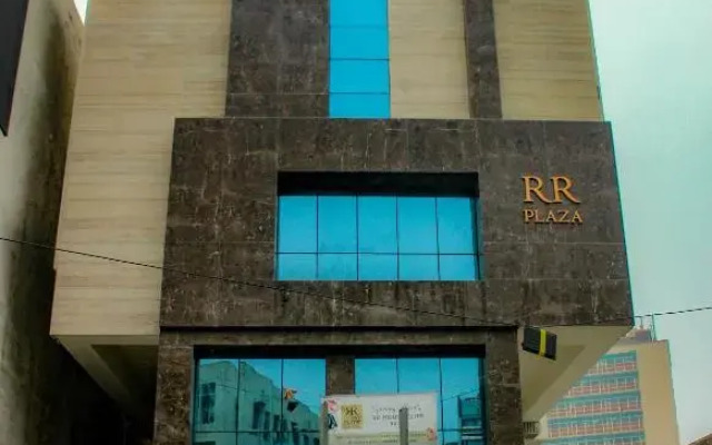 RR Mount Elite Suites