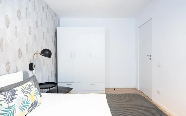 Spacious 2 Bdr Flat in the Old Town