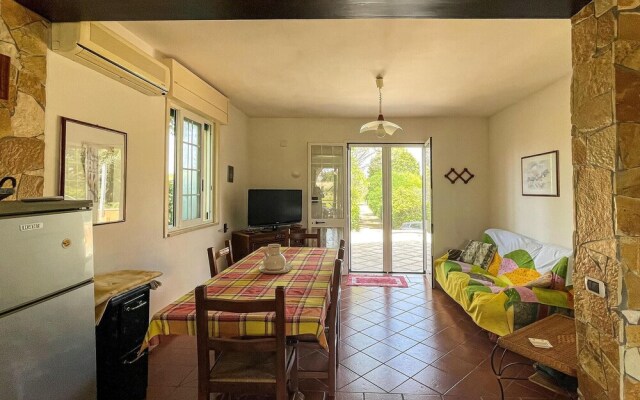 Awesome Home in Cutrofiano With 2 Bedrooms