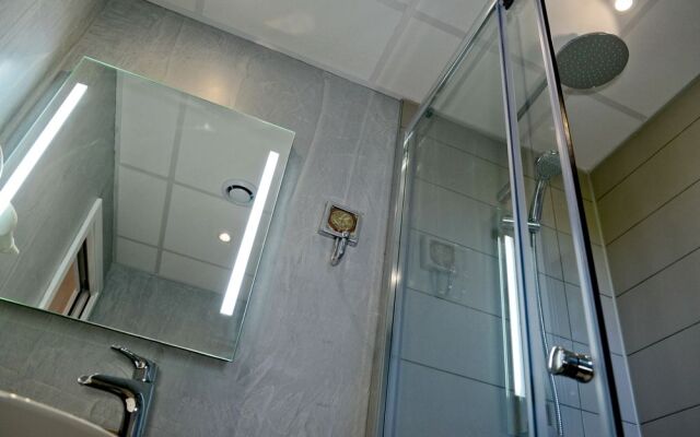 Hôtel Les Bains de Secours