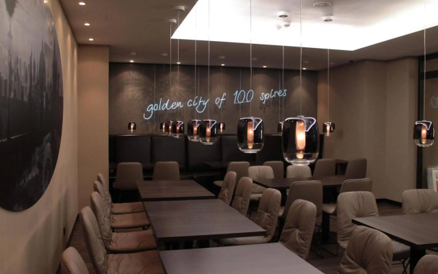 Motel One Prague - Florentinum