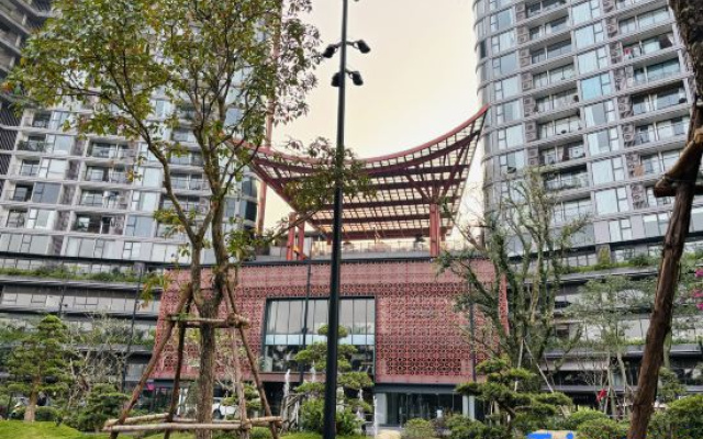 Lake view studio, full wall projector. – Outside – Van Giang