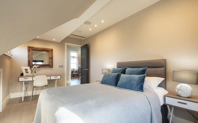 Hampstead Lux Flat-Hosted by Sweetstay
