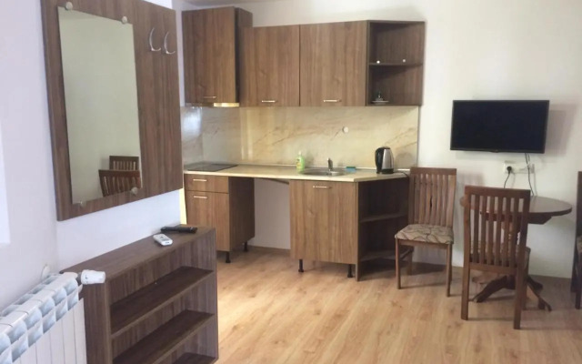 Villa Milagro Apartments