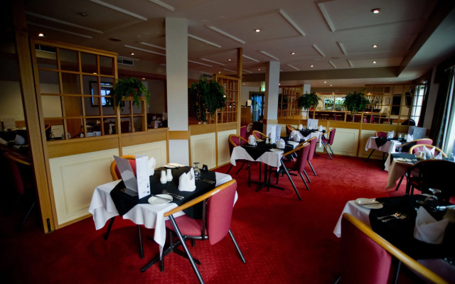 Centrepoint Motor Inn