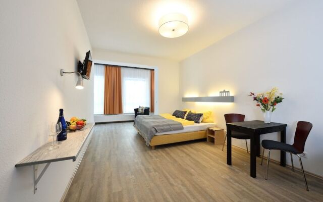 Ford Apartment