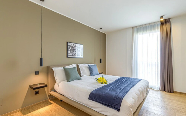 Icon H 603 Suite Executive