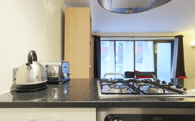 Modern 2 Bedroom Apartment