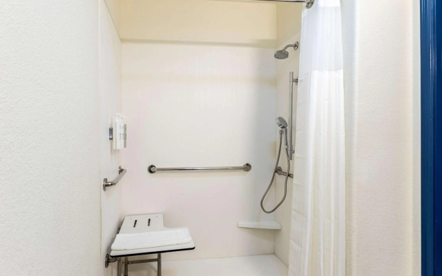 Spark by Hilton Glendale Phoenix North
