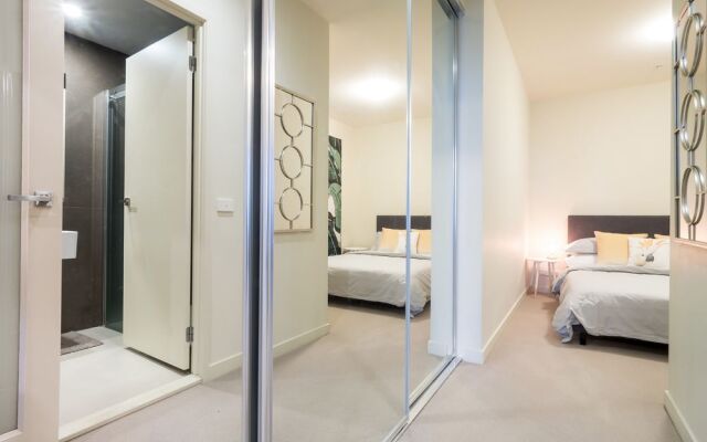 LittleStay Collection - Collins