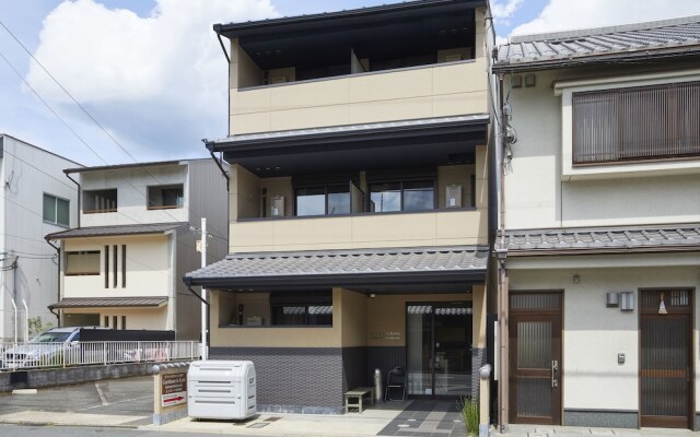 OYO Hotel MUSUBI KYOTO Gojo Nishinotoin