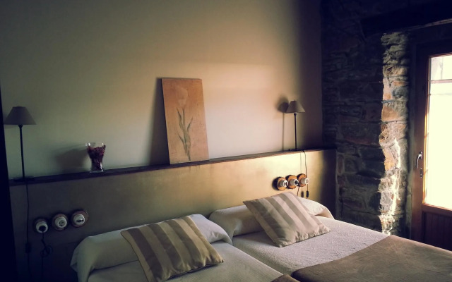 Hostal de Montaña La Aldeya