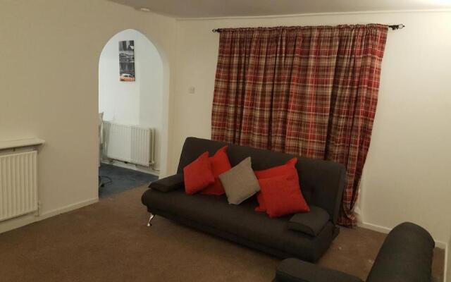 Vetrelax Basildon Newly refurbished 3bed House