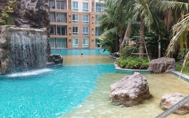 Atlantis Condo Resort Flat