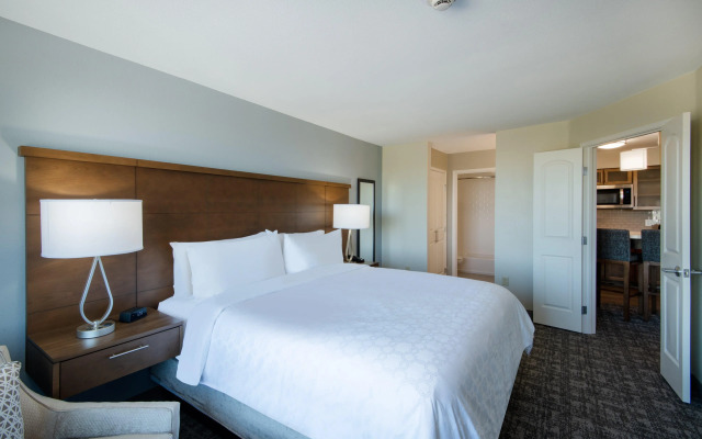 Staybridge Suites Scottsdale - Talking Stick by IHG