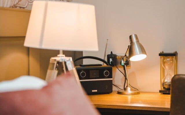 Harper's Steakhouse with Rooms, Southampton Swanwick Marina