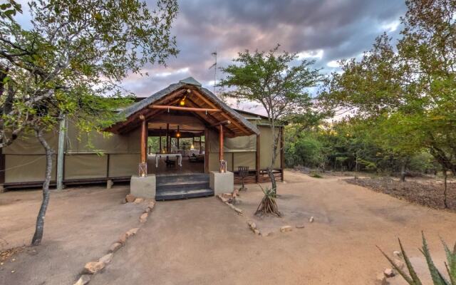Ngama Tented Safari Lodge