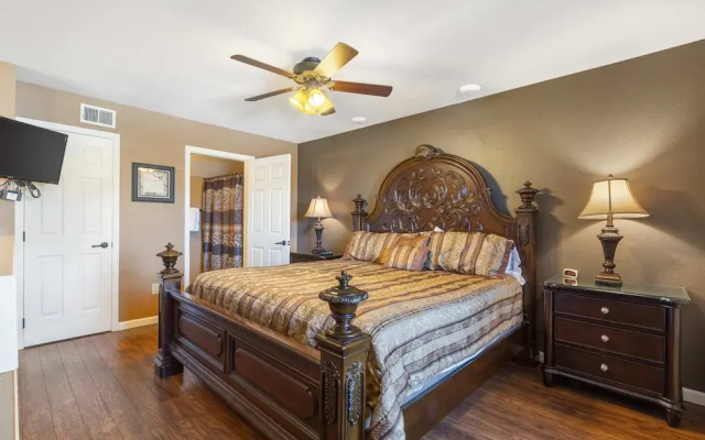 Branson Blessing Condo for 8!