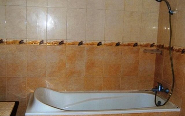 Suzanne Homestay