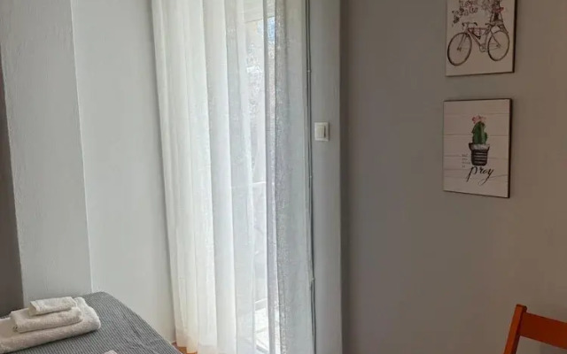 Central Apartment - At086