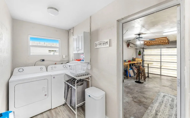 332 Formosa Drive