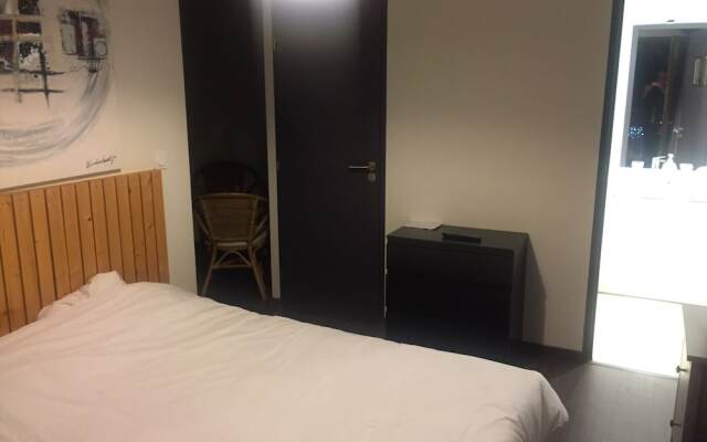 The Resid For Calixte