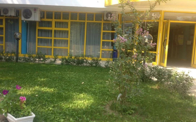 Hotel "Diana"