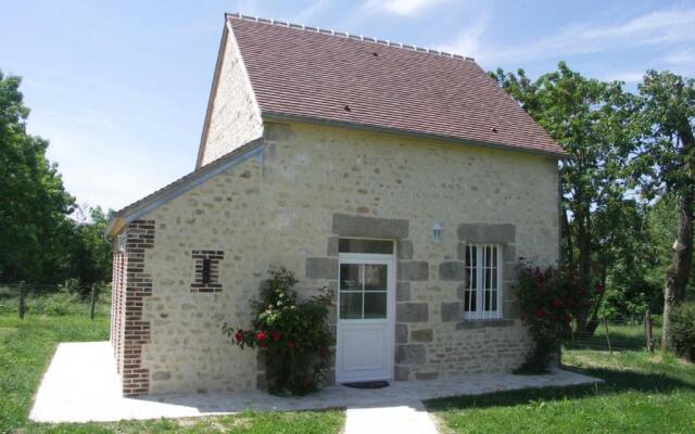 Gîte Coulonges-sur-Sarthe, 7 pièces, 13 personnes - FR-1-497-118