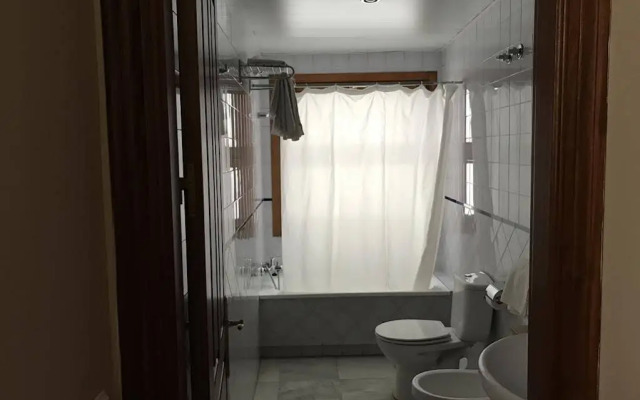 Hostal Puerta Carmona